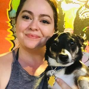 Meet your Posher, Laura